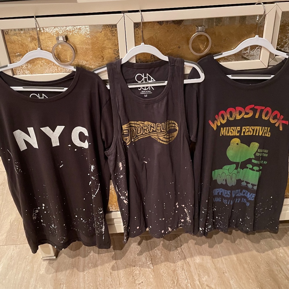Chaser Graphic Tees (SM) and Tank (MED)-Blk-bundle